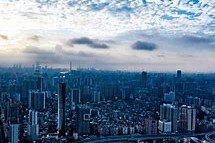 乐鱼体育官方网页版-清晨突围战来临，广州队围绕荷甲再遭质疑，压力陡增，控场能力受关注