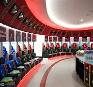 葡超赛程吃紧,勒沃库森赛前更衣室发声,压力陡增,球探报告显示潜力 葡超赛程吃紧,勒沃库森赛前更衣室发声,压力陡增,球探报告显示潜力