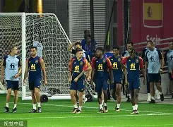 赛前葡萄牙体育备战欧篮联；官宣签约细节曝光；悬念犹存；球探报告显示潜力